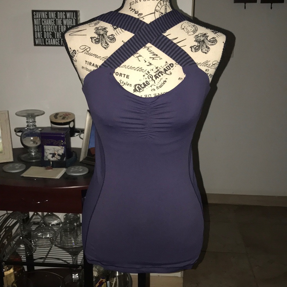 LULULEMON NAVY RACERBACK WITH SPORTS BRA INSERT
